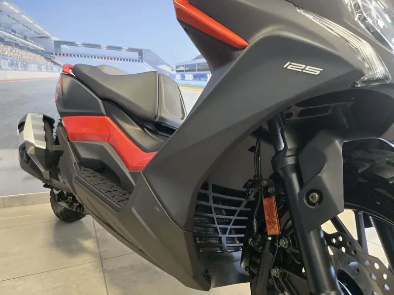 Kymco DTX 360 125 (2022 - 25) (13)