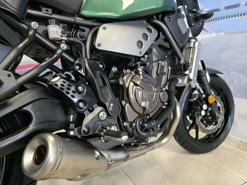 Yamaha XSR 700 ABS (2016 - 20) (7)