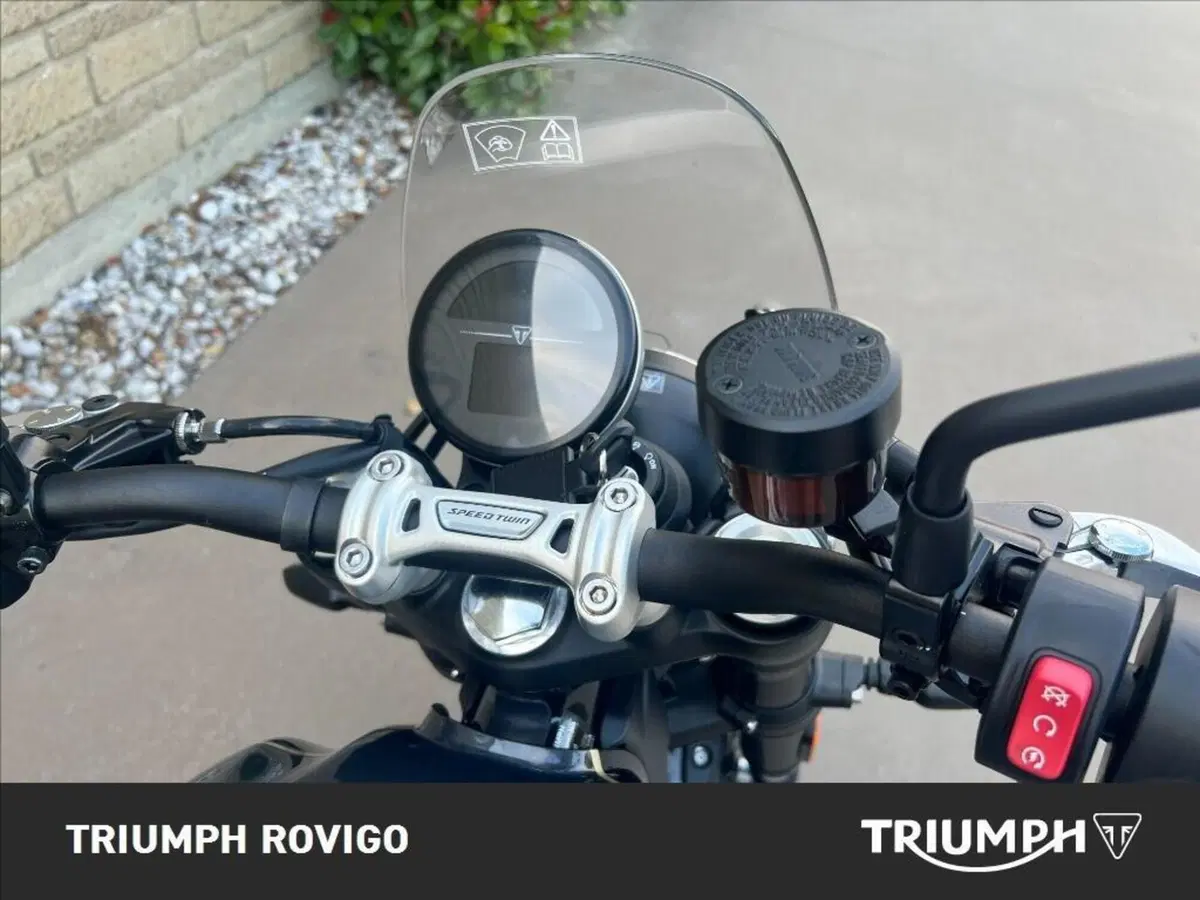 Triumph Speed Twin 900 (2025 - 26) (5)