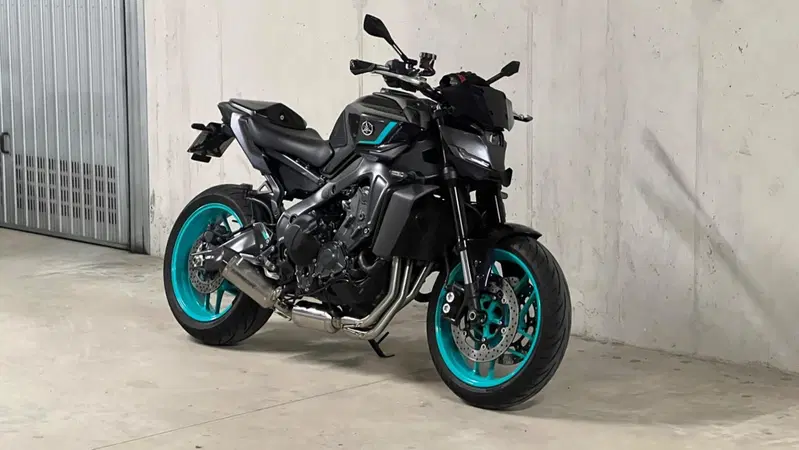 Yamaha MT-09 (2024 - 26) (2)