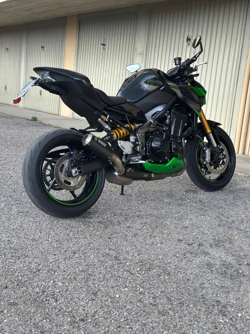 Kawasaki Z 900 SE Performance (2023 - 24) (3)