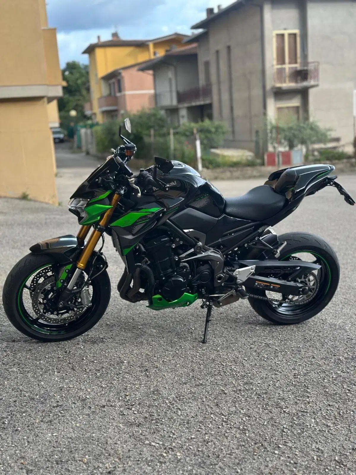 Kawasaki Z 900 SE Performance (2023 - 24) (5)