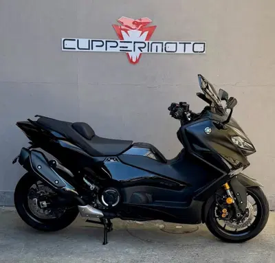 Yamaha T-Max 560 Tech Max (2022 - 24) usata