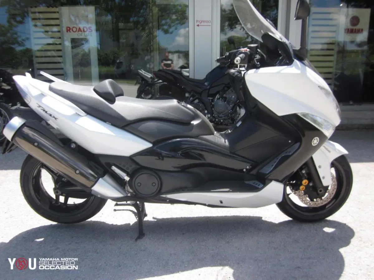 Yamaha T-Max 500 (2008 - 12) (2)