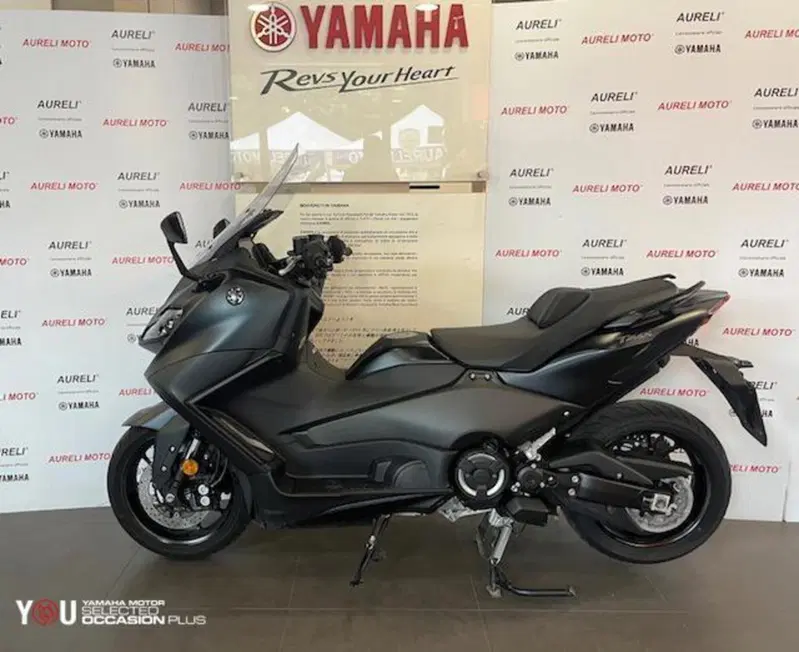 Yamaha T-Max 560 (2022 - 24)