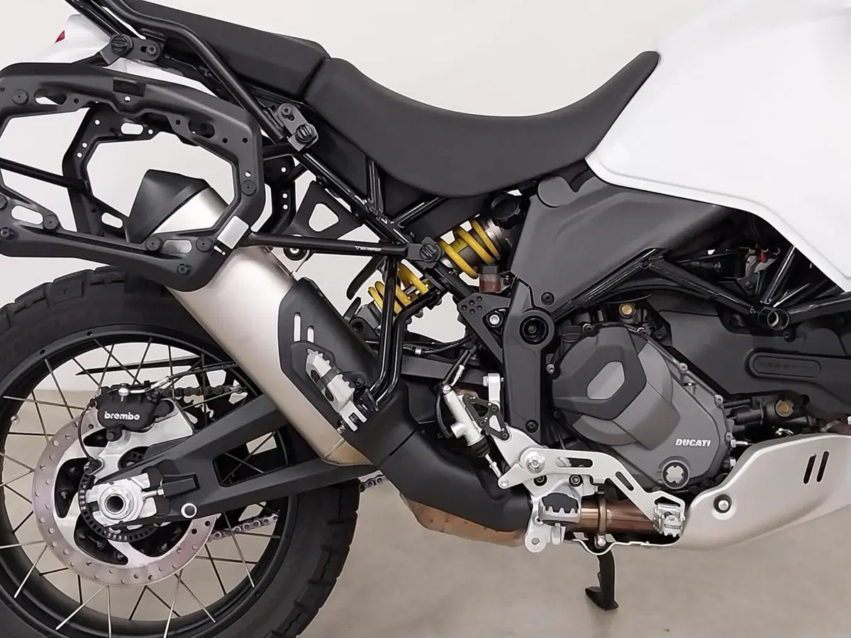 Ducati DesertX (2022 - 25) (8)