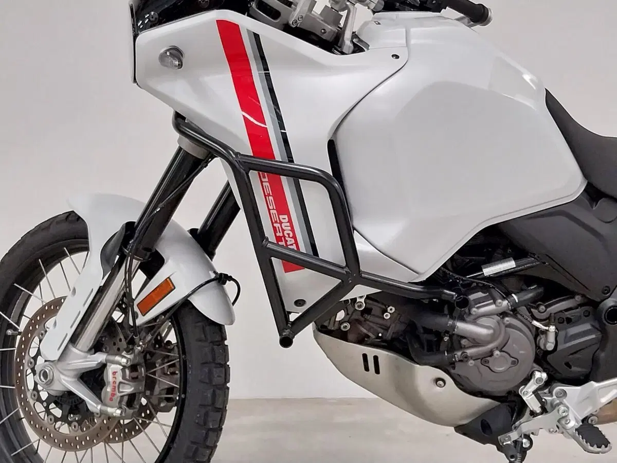 Ducati DesertX (2022 - 25) (13)