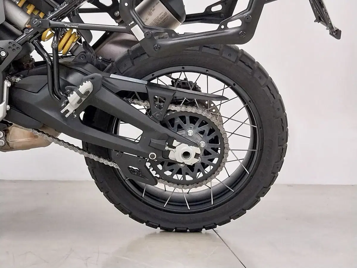 Ducati DesertX (2022 - 25) (16)