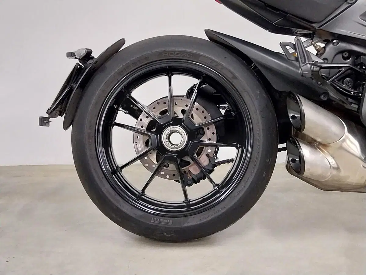 Ducati Diavel 1260 S (2019 - 20) (11)