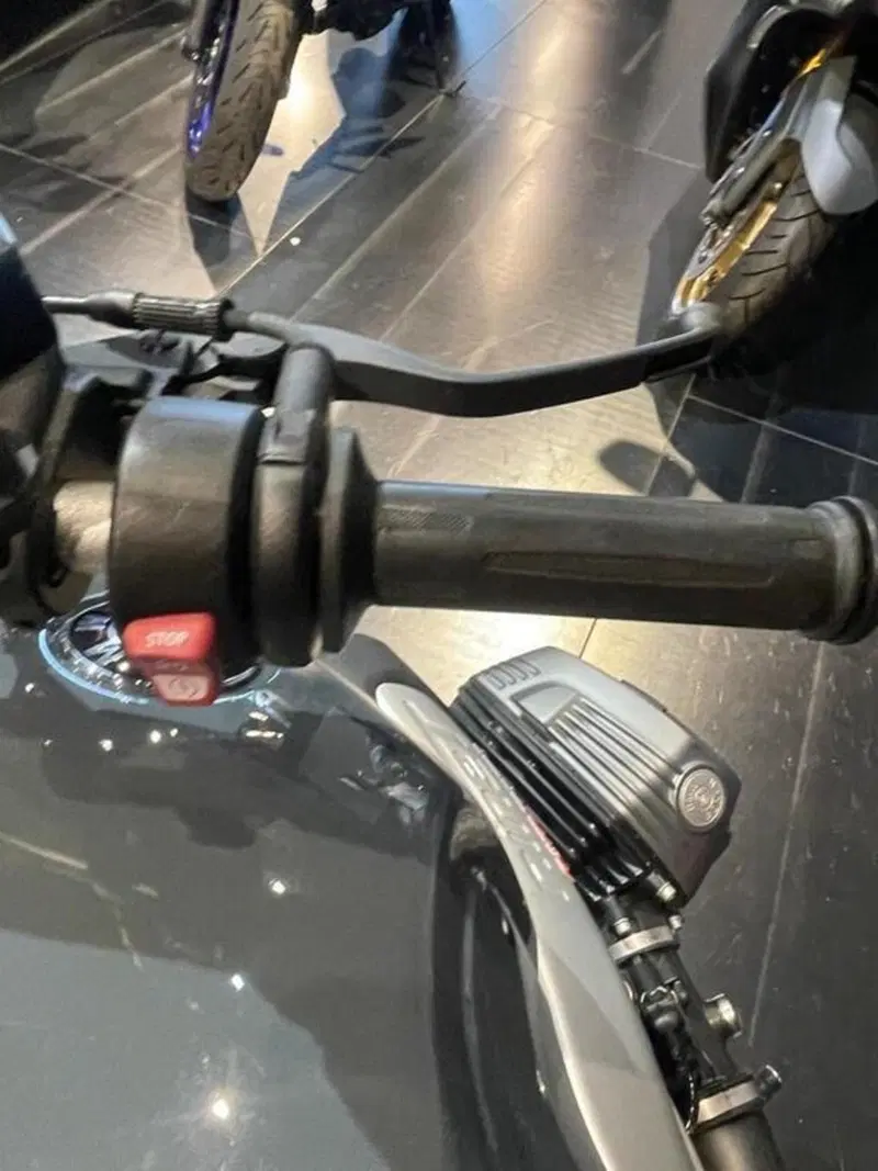 Bmw R nineT 1200 Pure (2017 - 20) (9)