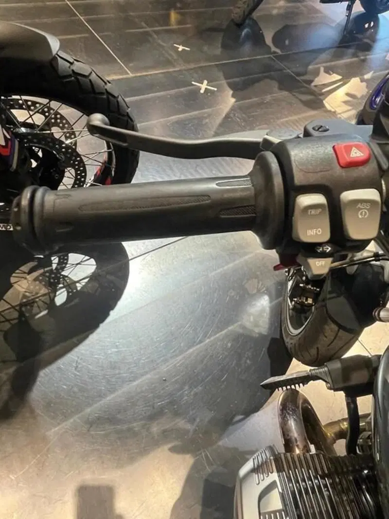 Bmw R nineT 1200 Pure (2017 - 20) (8)