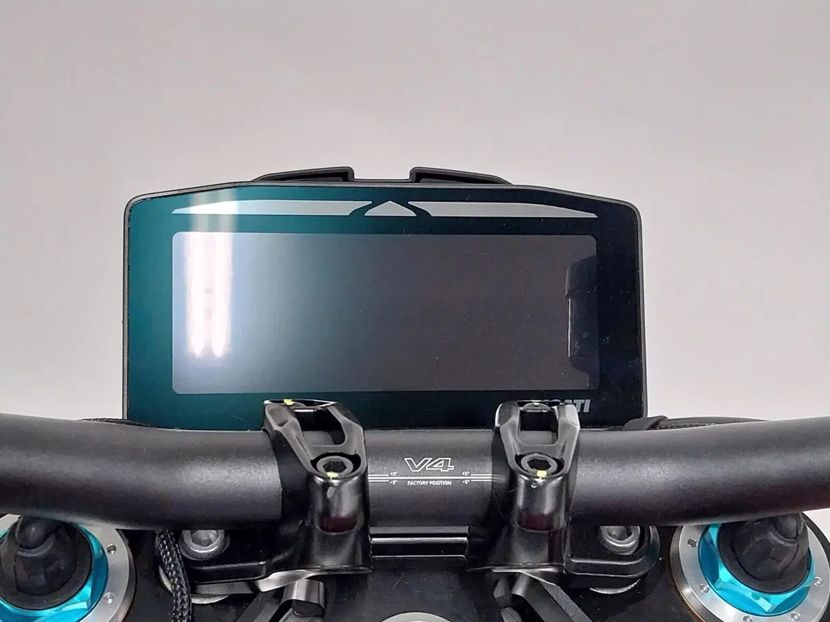 Ducati Streetfighter V4 S (2025 - 26) (17)