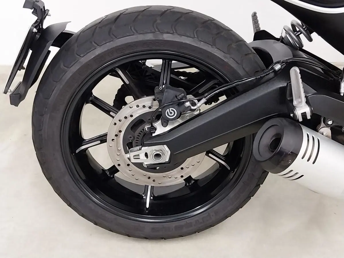Ducati Scrambler 800 Icon (2017 - 20) (6)