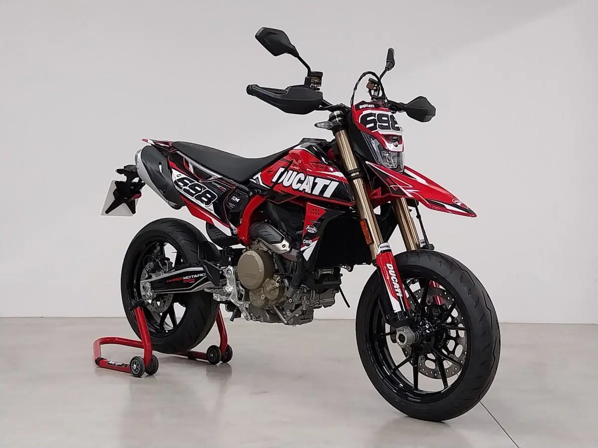 Ducati Hypermotard 698 Mono (2024 - 26) (6)