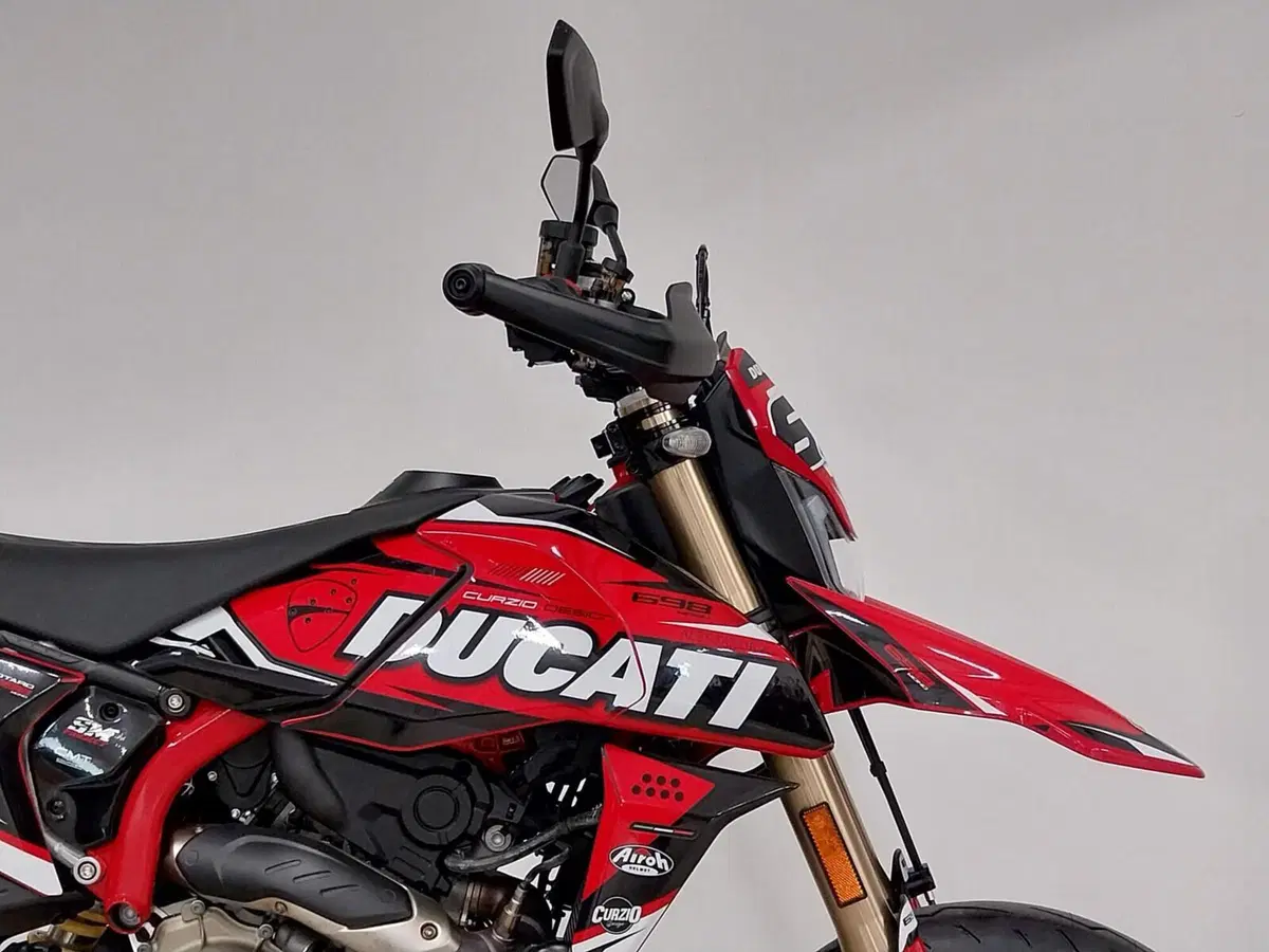 Ducati Hypermotard 698 Mono (2024 - 26) (10)