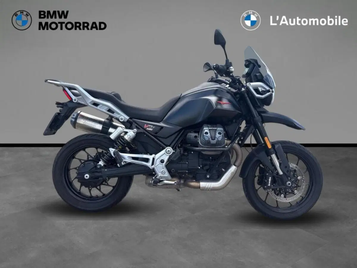 Moto Guzzi V85 Strada (2024 - 26)