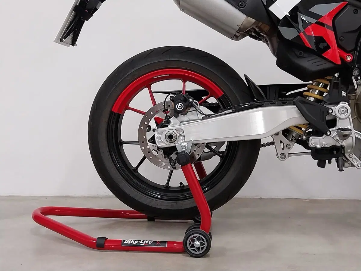 Ducati Hypermotard 698 Mono RVE (2024 - 26) (11)