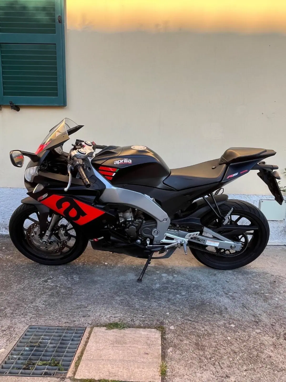 Aprilia RS4 125 (2017 - 18) (2)