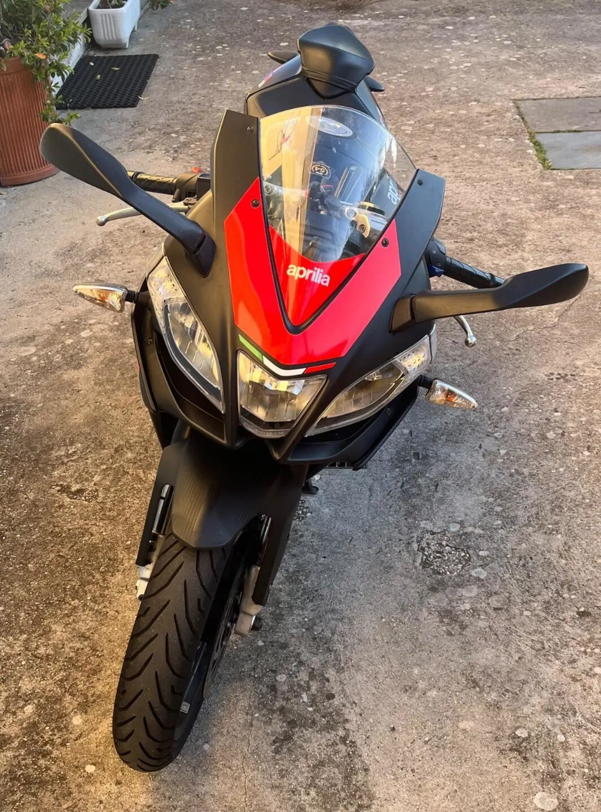 Aprilia RS4 125 (2017 - 18) (5)