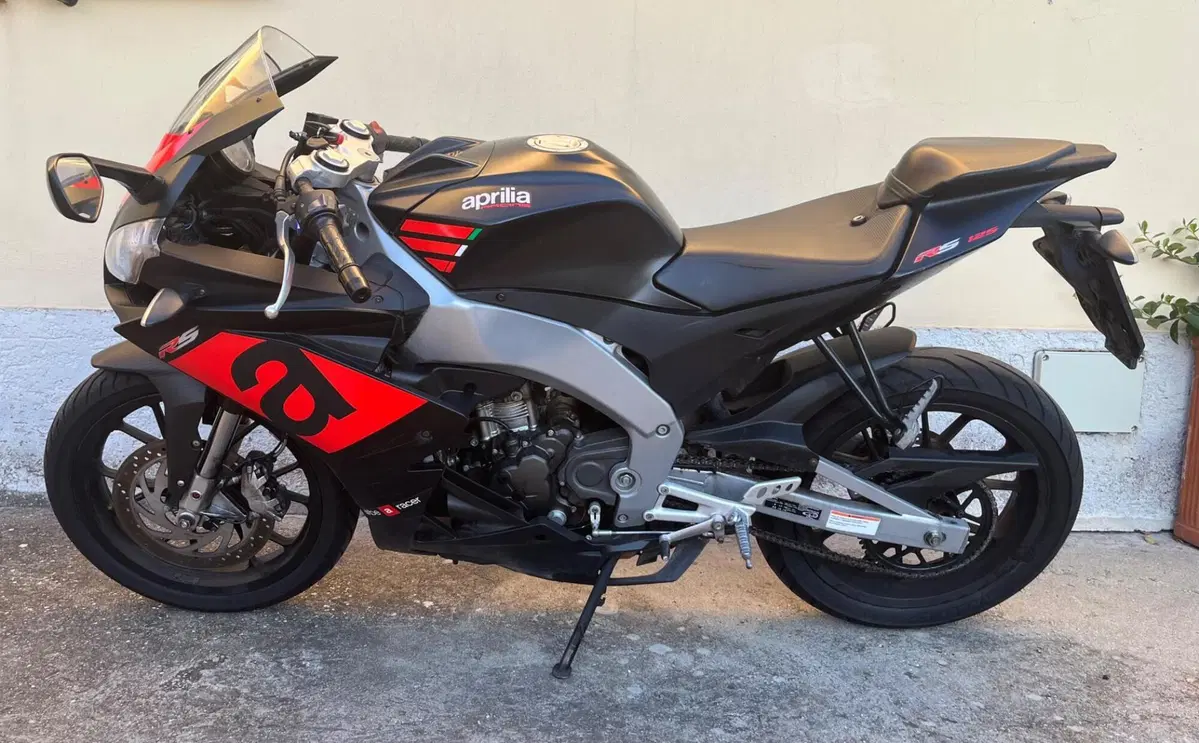 Aprilia RS4 125 (2017 - 18)