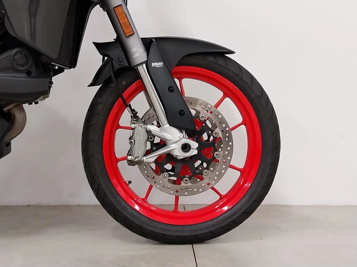 Ducati Multistrada V2 S (2022 - 24) (13)