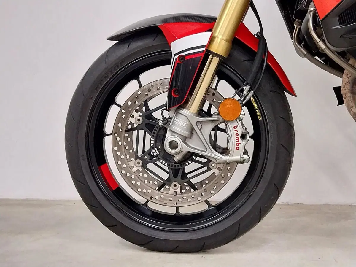 Ducati Multistrada V4 Pikes Peak (2021 - 24) (15)