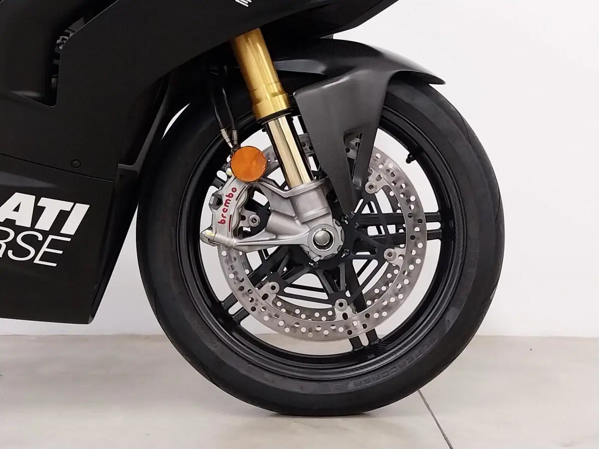 Ducati Panigale V4 1100 SP2 (2022 - 23) (13)