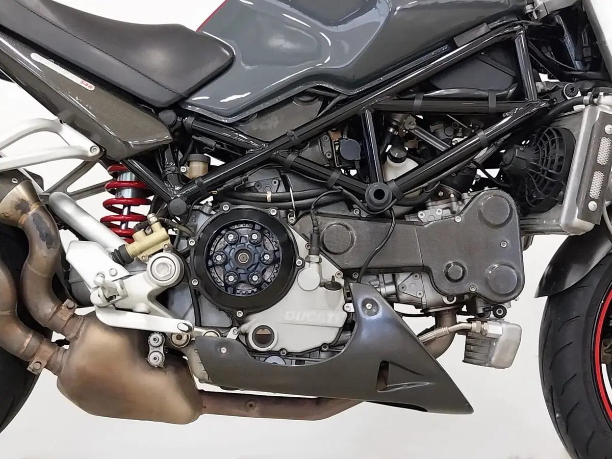 Ducati Monster S4R (2003 - 05) (12)