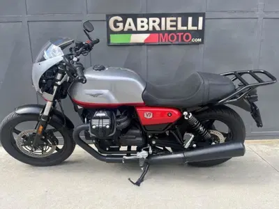 Moto Guzzi V7 Stone Corsa (2023 - 25) usata