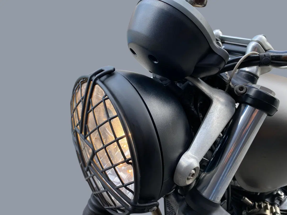 Triumph Street Twin 900 (2019 - 20) (8)