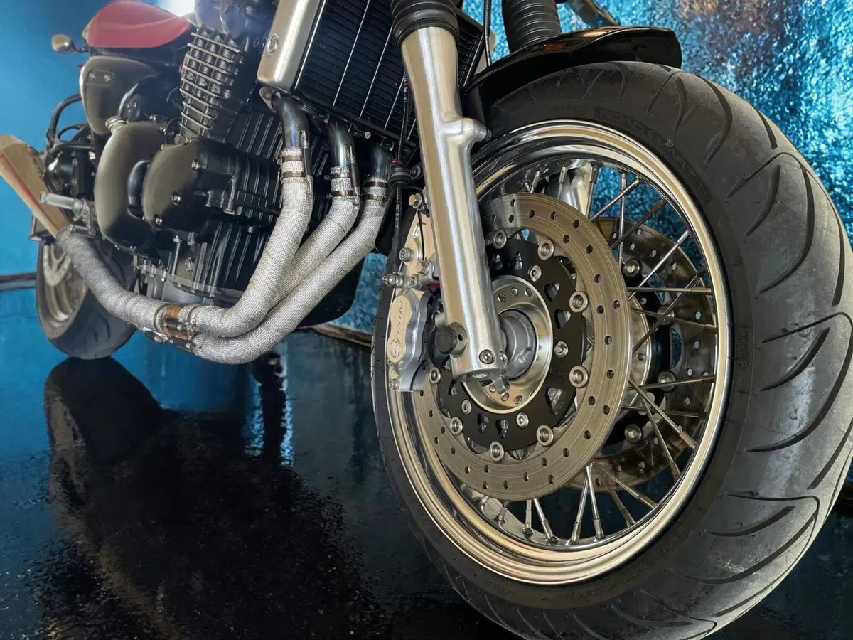 Triumph Thunderbird 900 Sport (2003 - 04) (8)