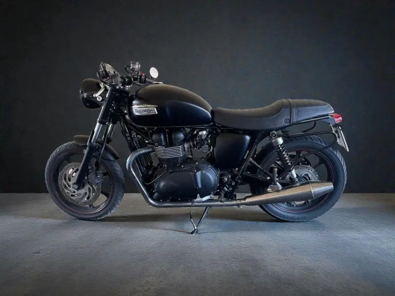 Triumph Bonneville SE (2009 - 13) (2)