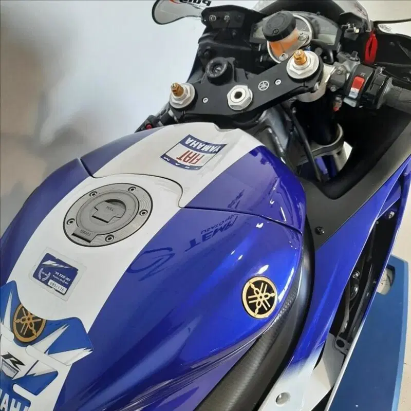 Yamaha YZF R6 (2008 - 09) (20)