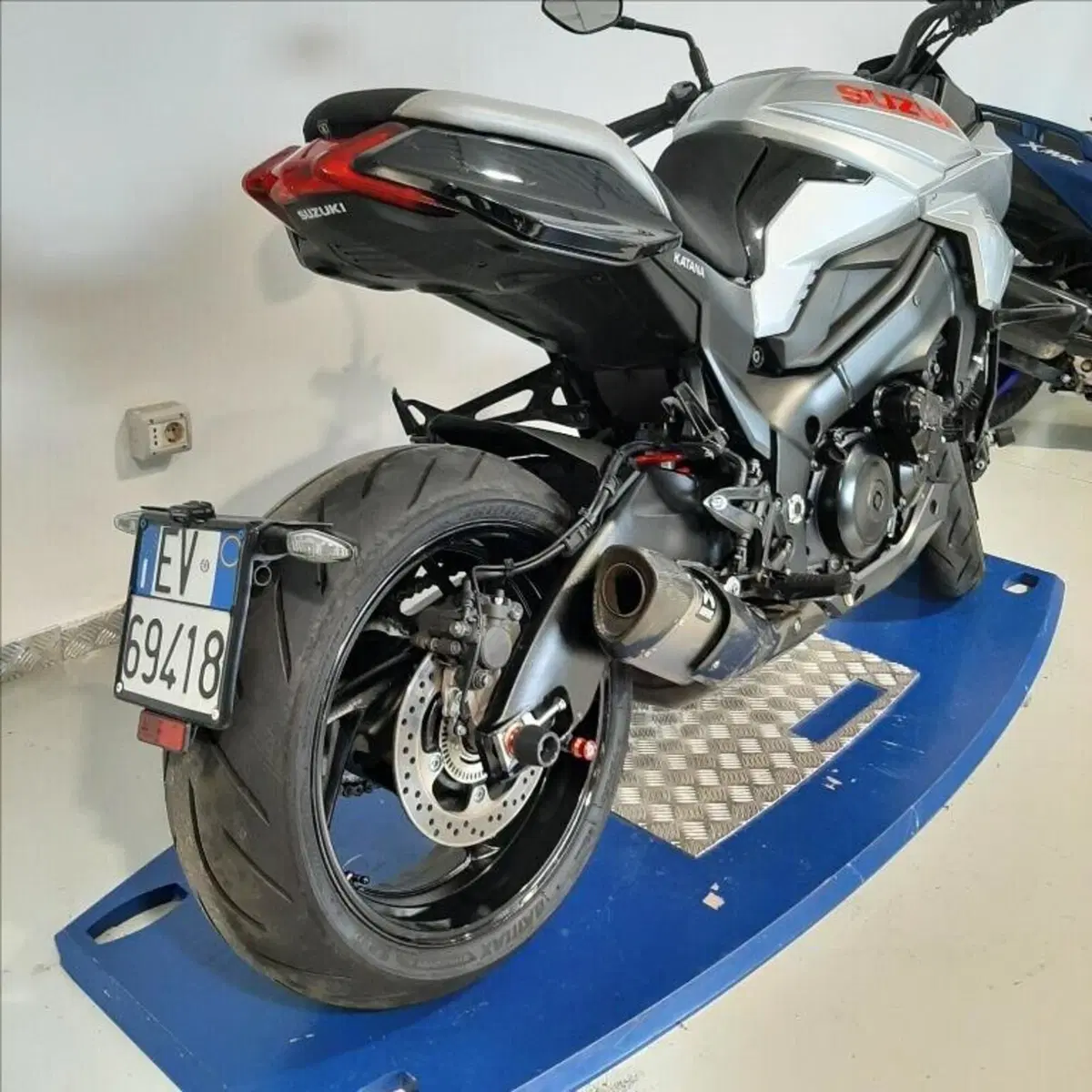 Suzuki Katana 1000 Jindachi (2019 - 20) (6)