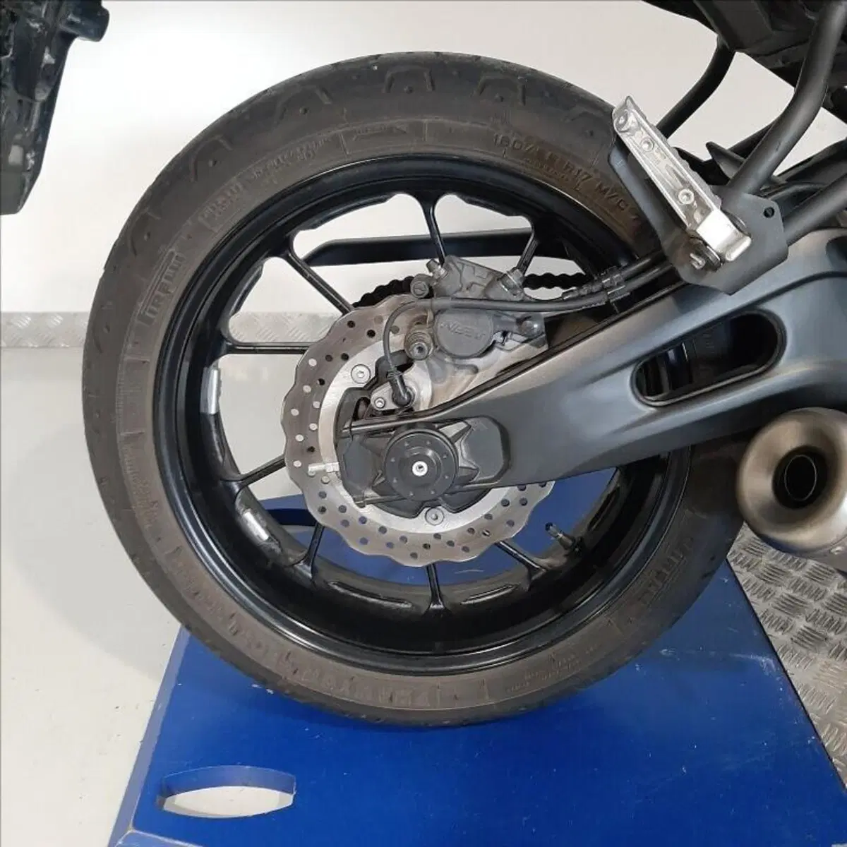 Yamaha XSR 700 ABS (2016 - 20) (7)