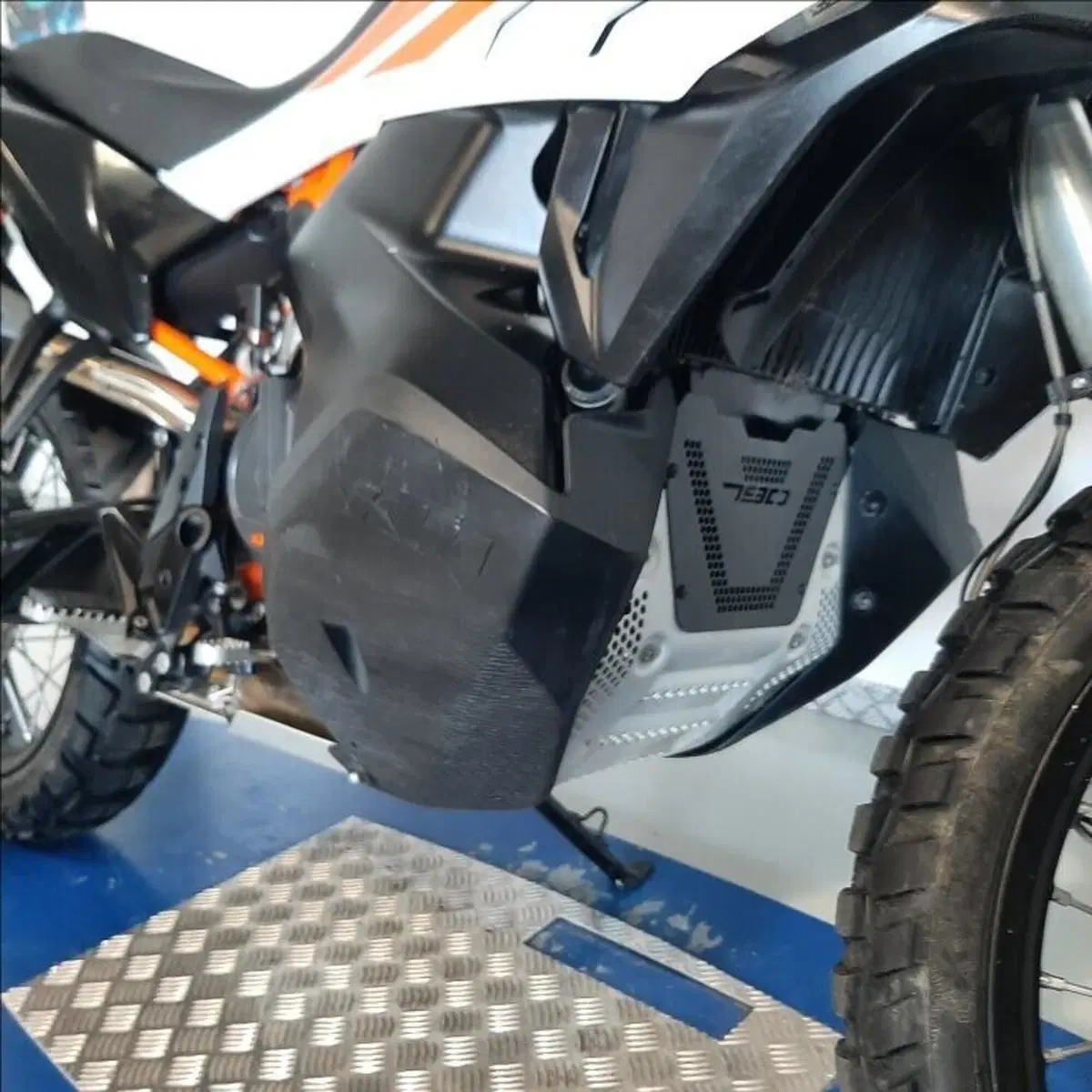 KTM 790 Adventure R (2019 - 20) (6)
