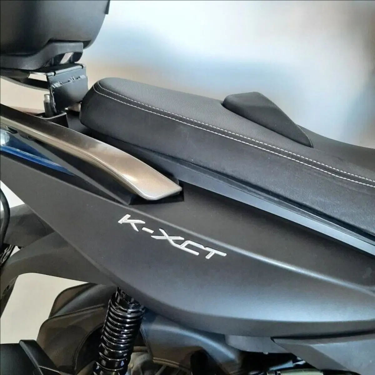 Kymco K-Xct 300i ABS (2012 - 17) (8)