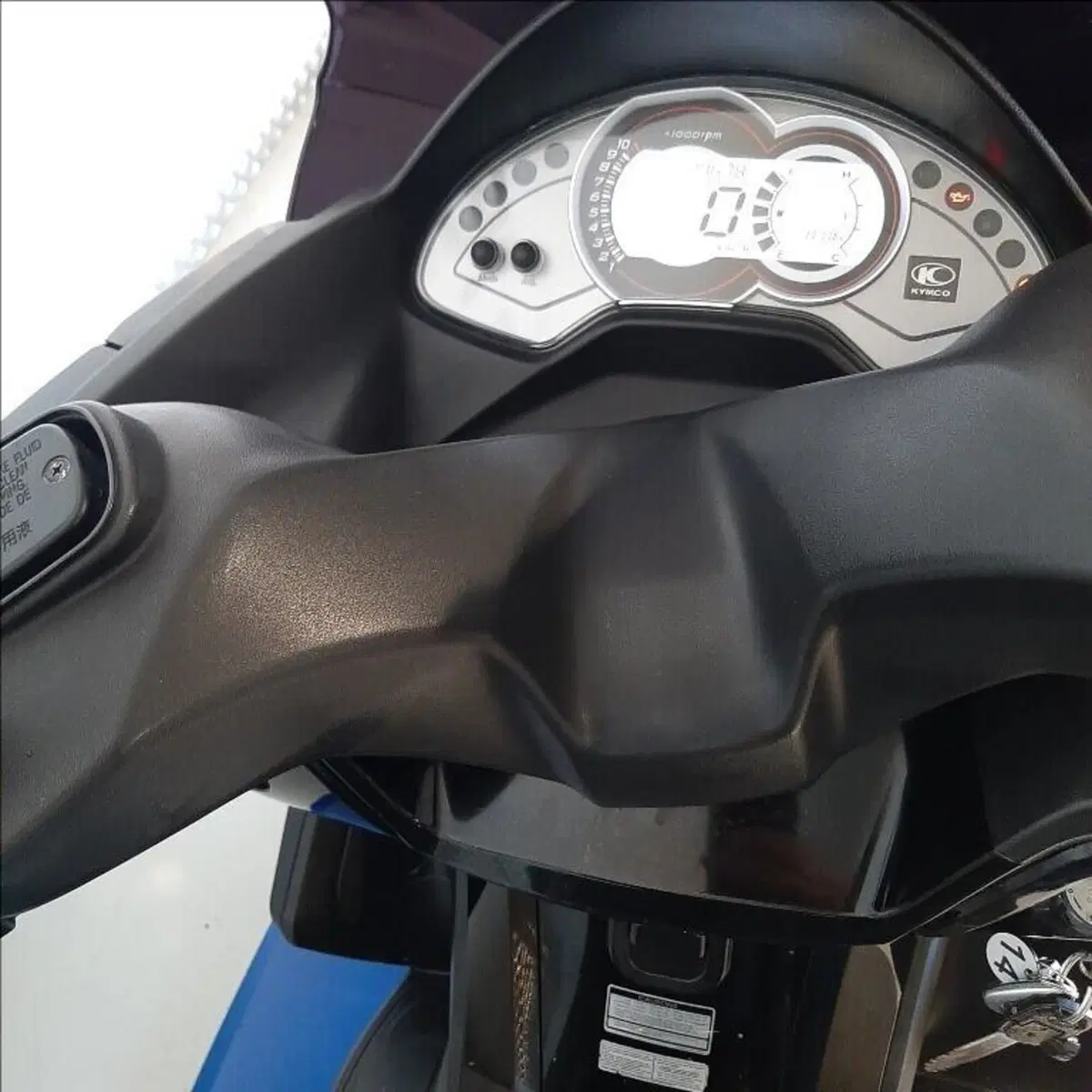 Kymco K-Xct 300i ABS (2012 - 17) (12)