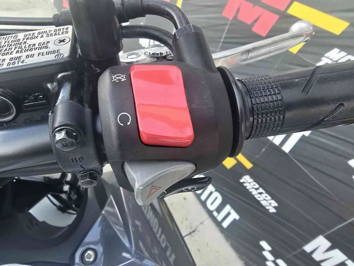 Honda CB 500 F ABS (2017 - 18) (18)