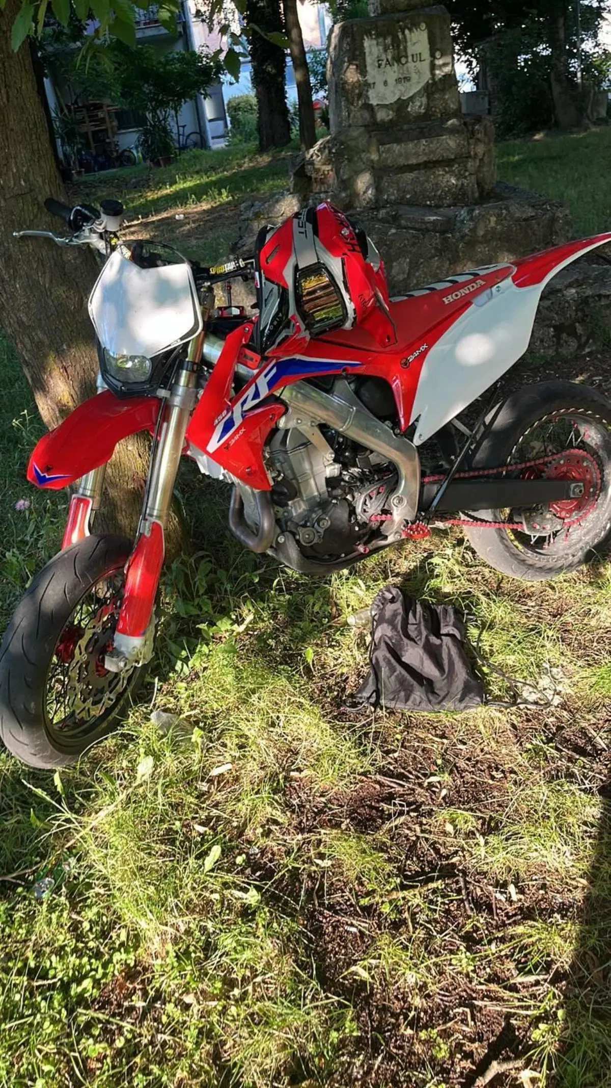 Honda CRF 450R (2011 - 12) (2)
