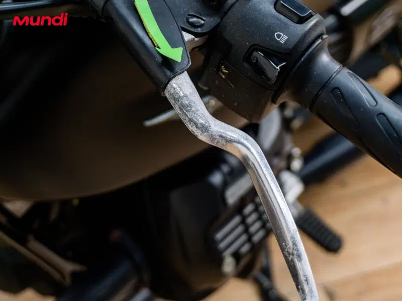 Moto Guzzi V7 III Stone Night Pack (2019 - 20) (13)