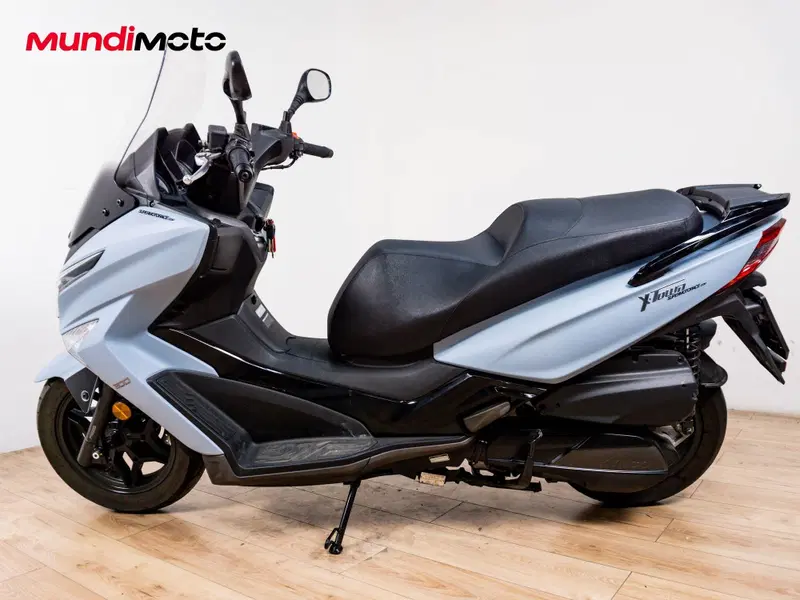 Kymco X-Town 300i (2025 - 26) (6)