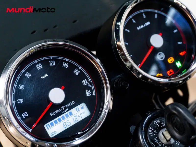 Royal Enfield Interceptor 650 (2021 - 26) (12)