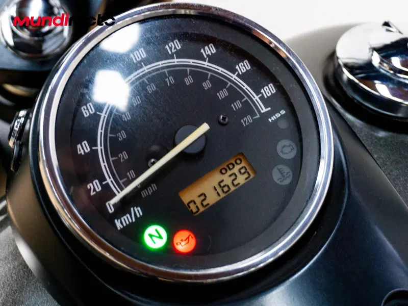 Honda VT 750 C Shadow Classic (12)