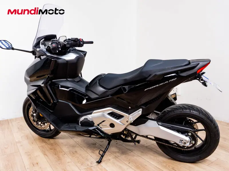 Honda Forza 750 DCT (2021 - 24) (7)