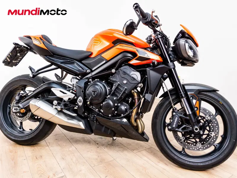 Triumph Street Triple 765 R (2023 - 26) (2)
