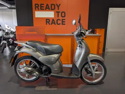 Aprilia Scarabeo 50 4t 4V (2009 - 17) usata