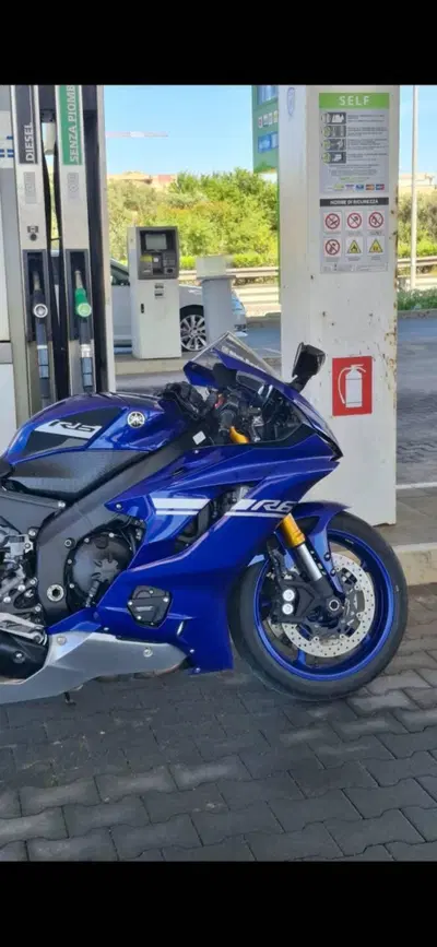Yamaha YZF R6 (2017 - 20) usata
