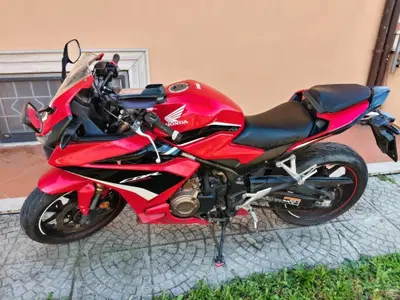 Honda CBR 500 R (2022 - 23) usata