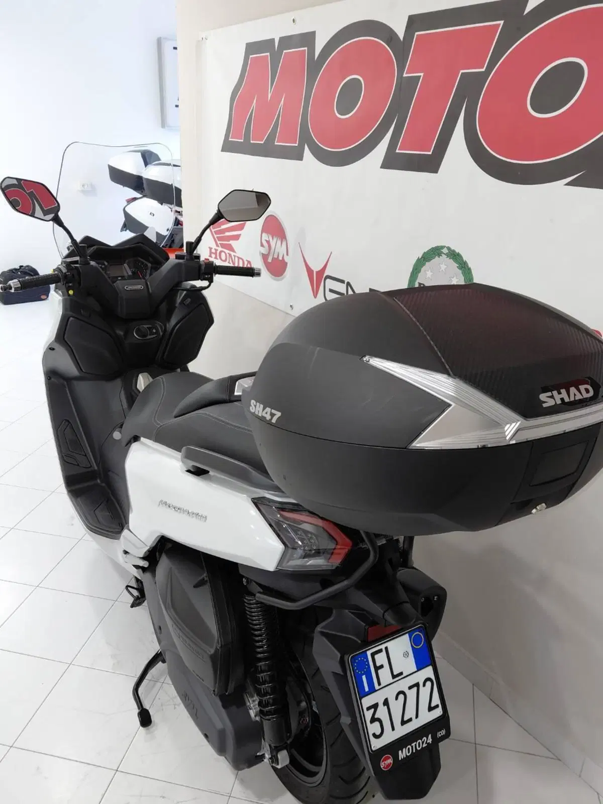 Sym Maxsym 400 (2021 - 25) (3)